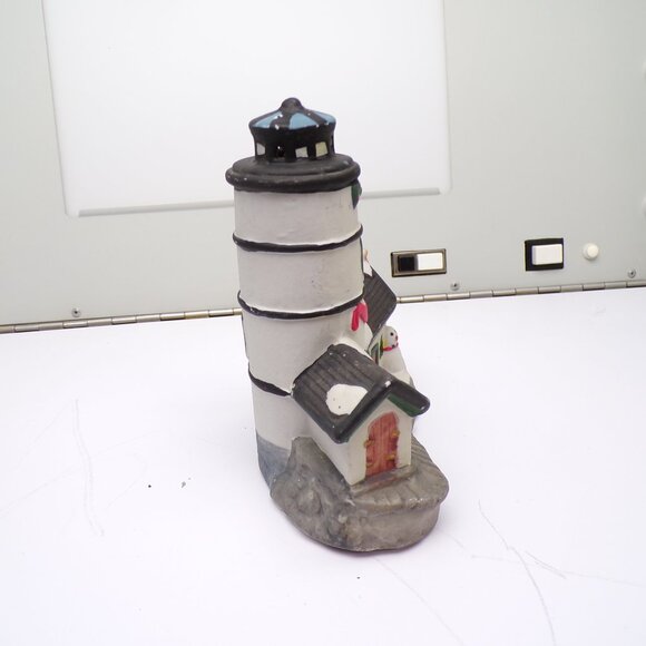 Christmas Lighthouse Village - Picture 4 of 5